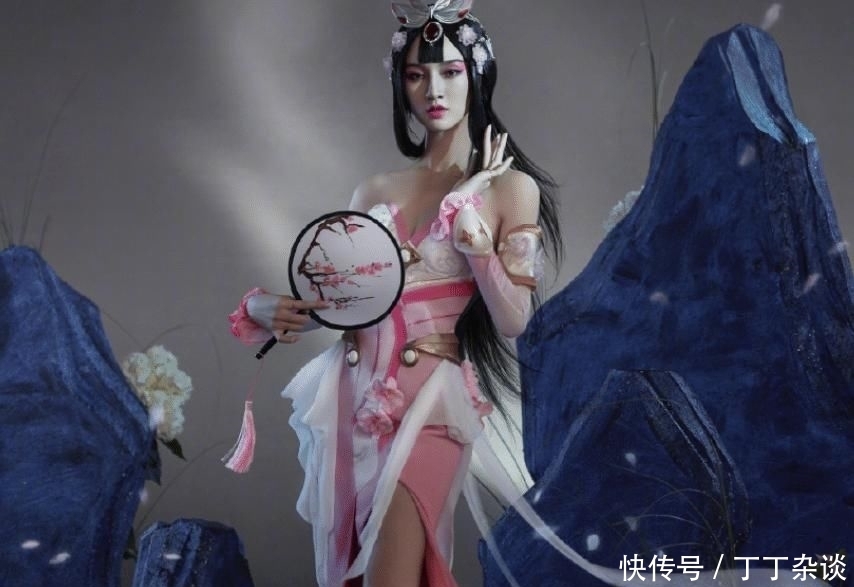 女英雄|《浪姐》cos王者女英雄,张含韵王霏霏神还原, 黄龄是认真的吗?