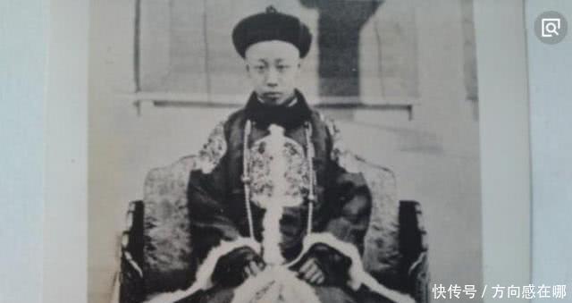 身边的太监|末代皇帝溥仪向太监提了个要求,太监表示很为难,跪地不起!