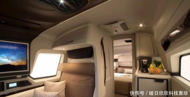 这辆|这辆印度产的房车,内饰奢华能坐8个人,起售价要40多万!