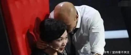 乐嘉|在《非诚勿扰》红极一时的乐嘉,5年几近被封杀的态势,骂金星吻谢娜都做过