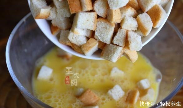 做出|披萨还能这样做,最简单的家常披萨做法,家用调料就能做出