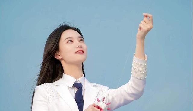  失败|心疼徐艺洋出道失败，未来两年内还不能参加任何同类型选秀