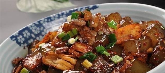  奶奶|乡下老家摆酒席，12道菜，要920一桌，奶奶却说吃的超值