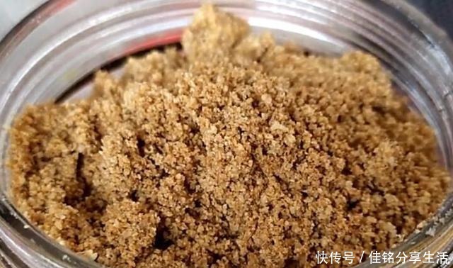 做法|自制芝麻盐,不用擀,不用捣,咸香可口,做法简单,一罐不够吃