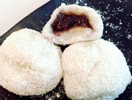 红豆糯米糍|糯米粉这做法,软糯又香甜,比糍粑还受欢迎,孩子每周点名要吃