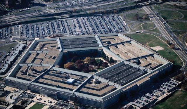 五角大楼|特朗普尚未脱离险境，美军又遭疫情打击，一众上将被迫隔离