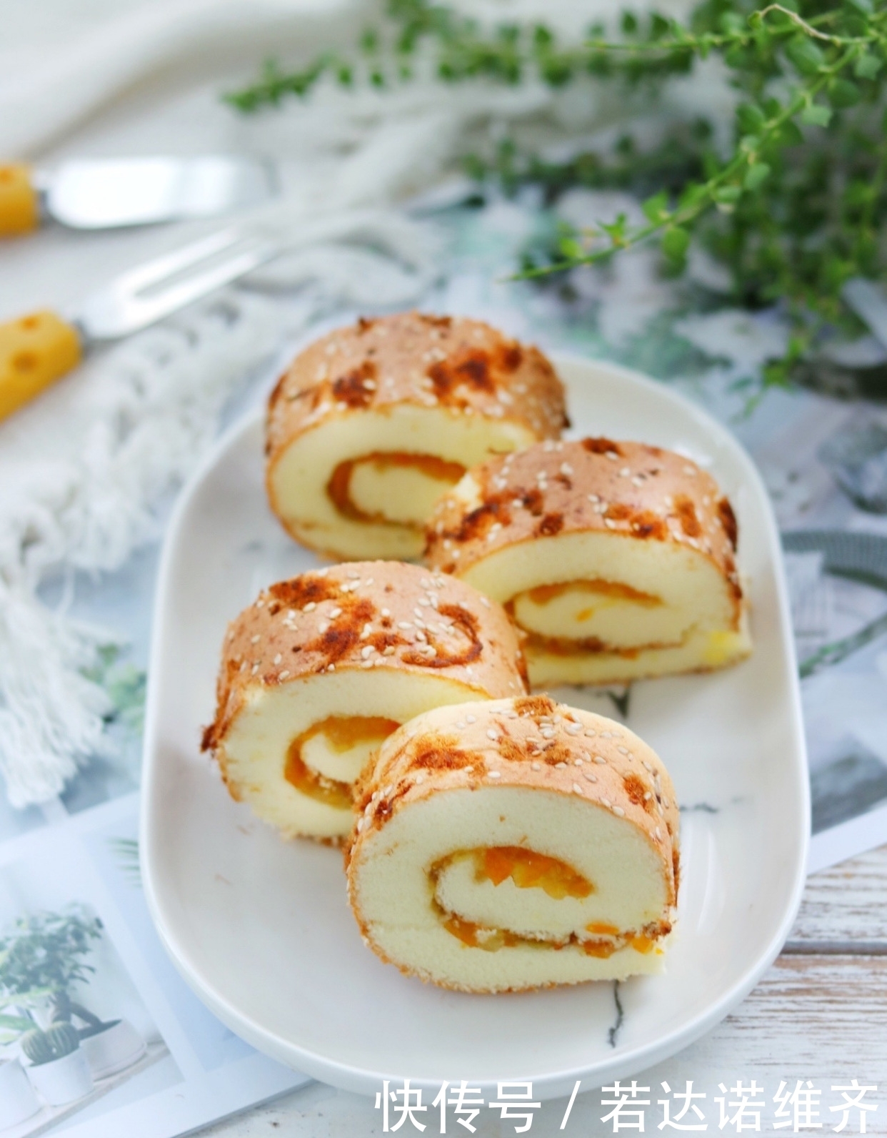 柔软|蛋糕卷最详细的教程,操作方便易成功,细腻柔软怎么卷都不裂