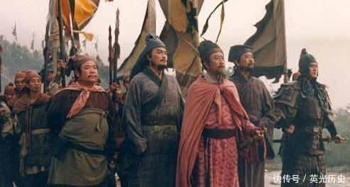  好汉|梁山与关胜出身齐名的好汉，战平林冲，为何不是五虎上将