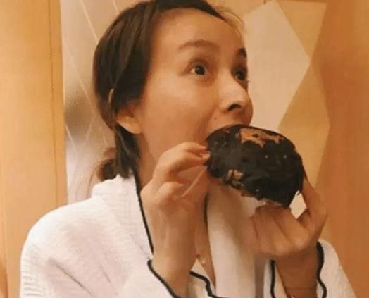 明星带火|明星带“火”的小零食,王源的接地气,孙俪的甑糕,看到颖宝的最可爱