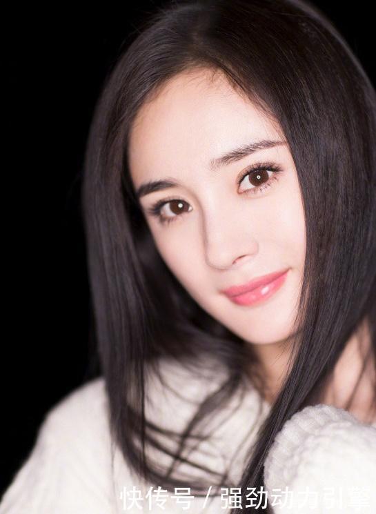  微笑|女生脸上有这3个特征，是很吸引直男的“微笑脸”，很容易招桃花