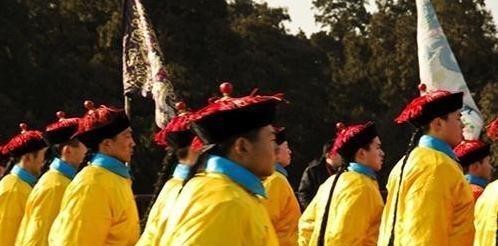 古代|古代的“黄马褂”到底有多珍贵?权臣和珅一生就收集20多件!
