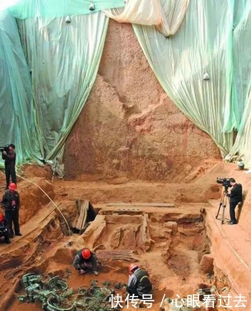 考古|一炮炸出“积石积沙墓”,考古挖掘没多久,专家心就凉了半截