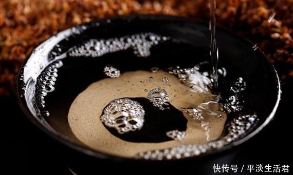 以说|酒精酒也是粮食酿造的,为啥受大众的排斥呢看完或许对你有帮助