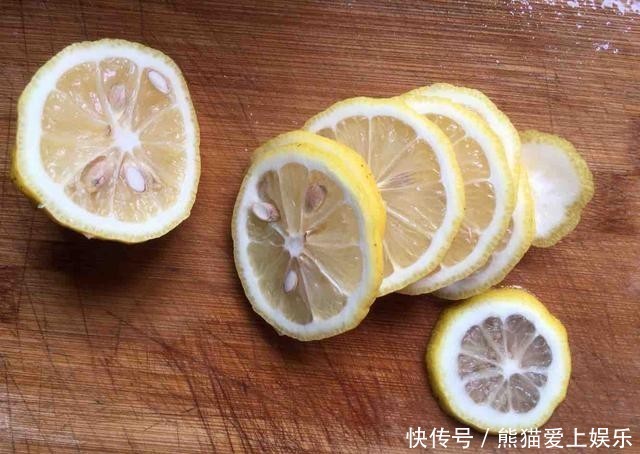 臭宿|柠檬和它一起喝,隔天排除黑臭宿便,刮掉肠道油脂,穿衣只穿S码