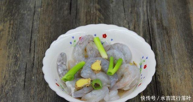 简单|吃了这么多年豆腐,新发现是一个简单的美味,一分钟就能学会