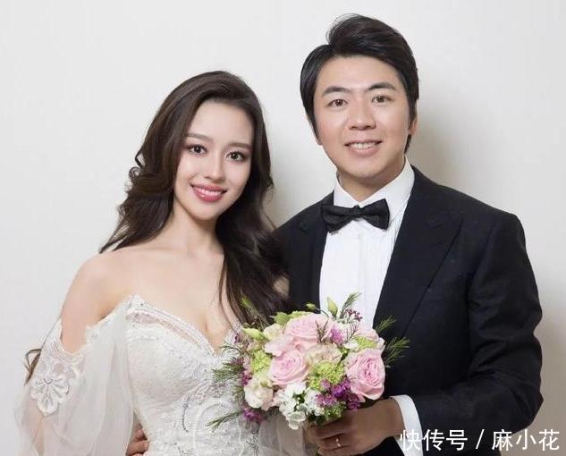 风头|5个妻子就吉娜一人化妆,以为是抢风头,得知真相我想说句对不起