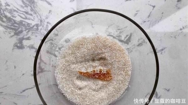 总想|嗓子痒总想咳嗽的人,拿它当零食吃,化痰液润喉咙,不懂可惜了