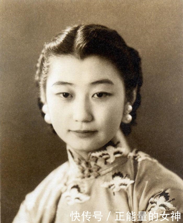 吃饭|此女爱了溥仪生, 请溥仪吃饭不停给溥仪倒酒, 溥仪渴醉了酒却忘了她