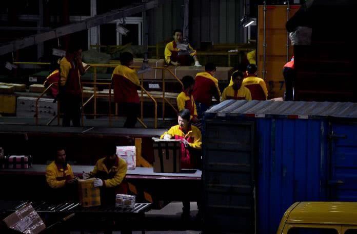  快递服务|30天送出超11亿个包裹，成功超越申通，成为快递界的新巨头