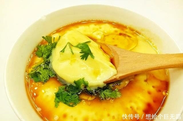爽口|中华小吃蒸鸡蛋有窍门,这样做才能嫰滑爽口,好吃得很