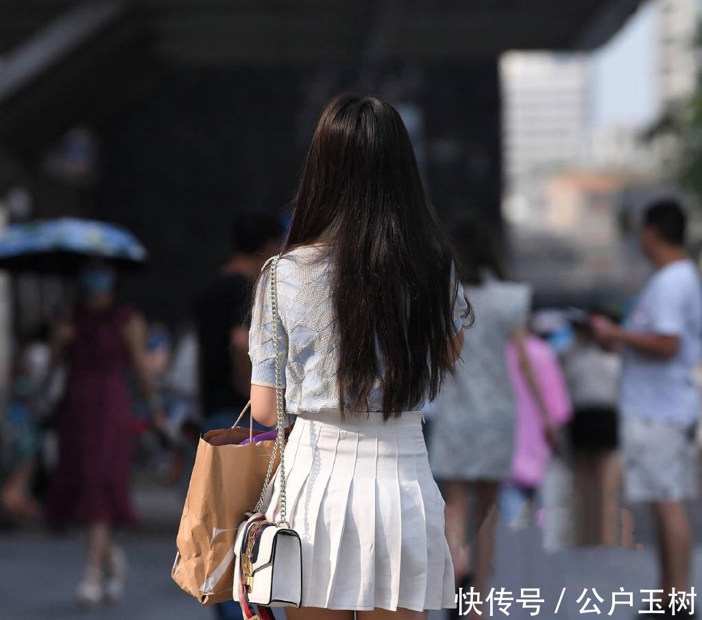 偏爱|就是偏爱短裙装，夏日穿搭选择它，清凉靓丽一整夏