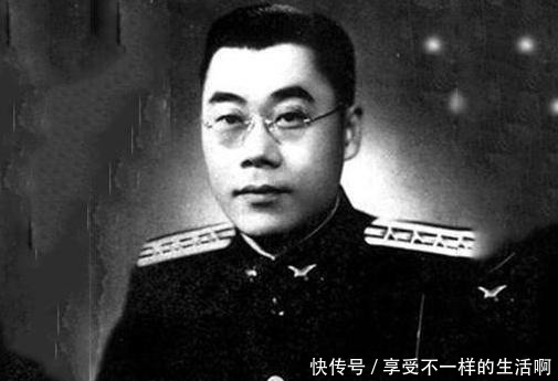 马上|日军女间谍不肯招供，刑讯室拿出一套刑具，女兵我马上说！