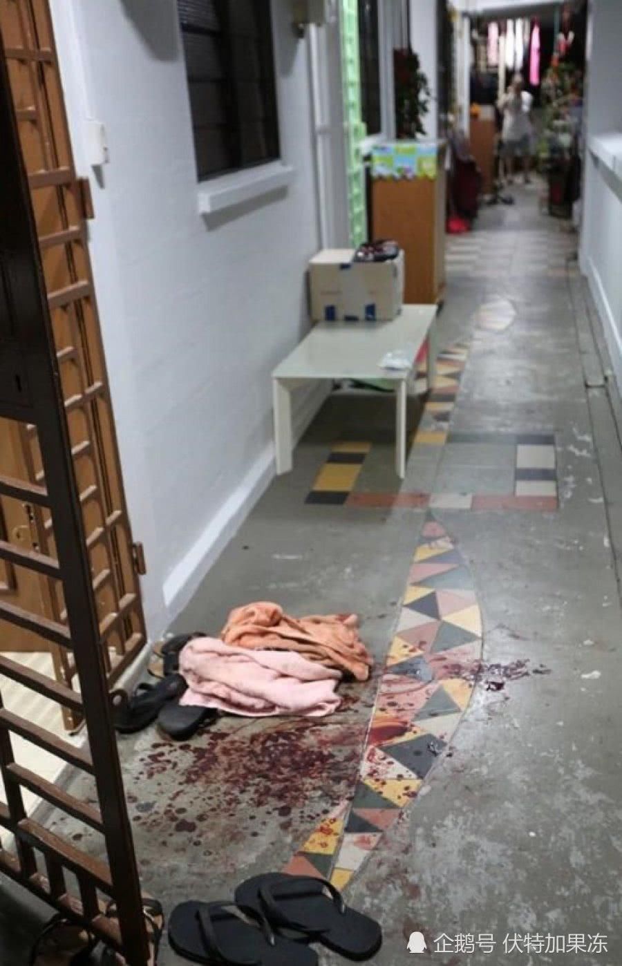 警员|与女友前任摊牌，青年遭砍伤浴血逃回家