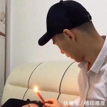 老婆|男子直播用蜡烛烫老婆的脸，结果好惨啊！