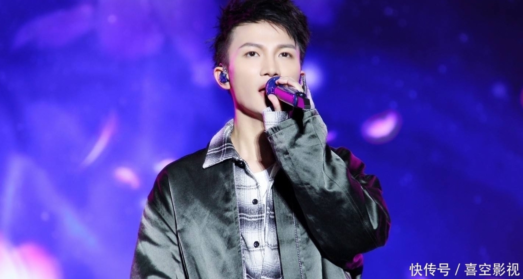 嗓音|《好声音》三次才请动他,却被那英早早淘汰,如今红到发紫反超那英