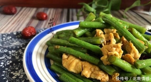 好吃|才知道鸡蛋和它一起炒这么好吃,以前吃的都是什么鬼!