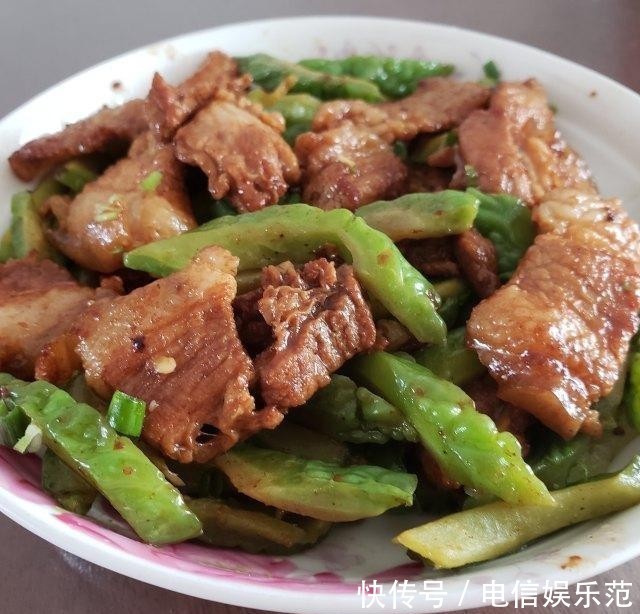 美味|五花肉炒苦瓜,美味下饭菜,就是香