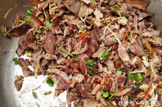 欲罢不能|看看老家的农村大席色相好,味道更好,让人欲罢不能!