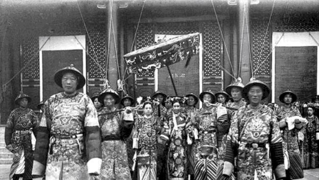 宋子文|慈禧墓中的夜明珠,成为美国博物馆镇馆之宝,跟宋子文脱不了干系