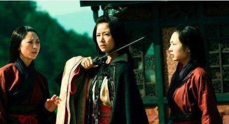 悲惨|三国两位悲惨女子,都与刘备有关,一位被做成肉羹,一位成牺牲品
