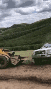 破洞|搞笑GIF:最潮流破洞牛仔裤 新款!绝对新款