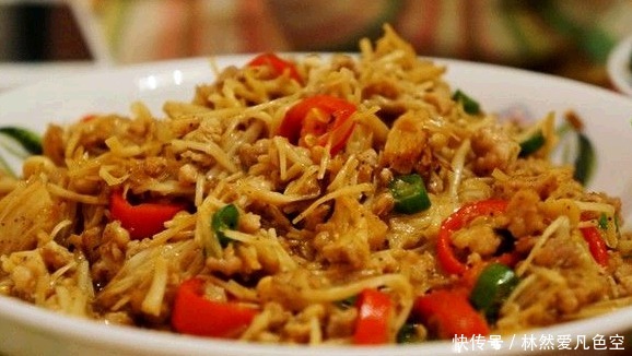 紫甘蓝|金针菇吃不腻的做法,香到舔手指,做法简单,一起来学习下