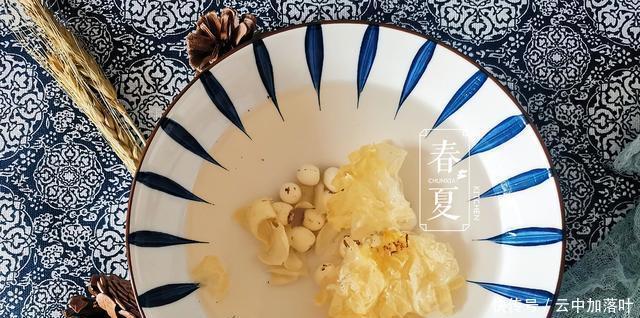 干燥|秋季干燥，别忘记给家人多煲这汤，充满果香，可口又香甜，好喝