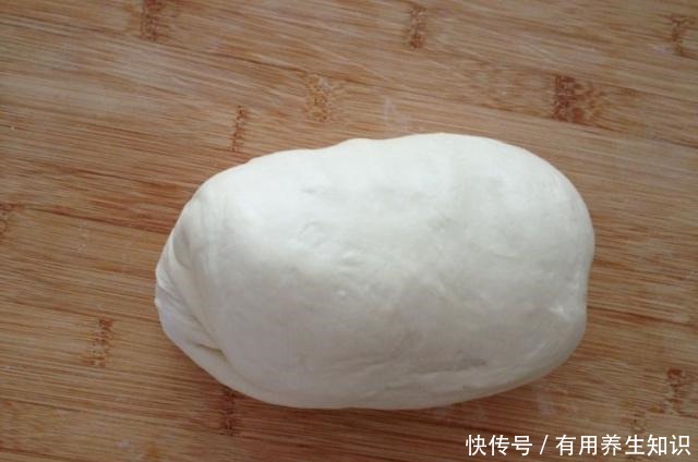 鲜嫩|想吃小笼包不要出去买了,在家就能做,鲜嫩多汁,又香又好吃