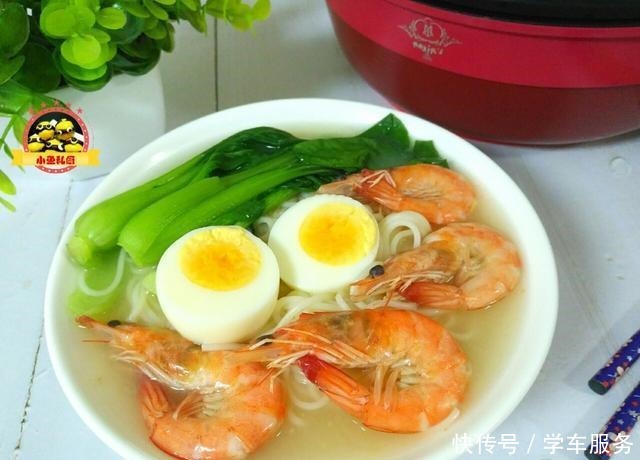 悄悄的|三伏天晚餐这样吃,既能填饱肚子,又不会长胖,体重悄悄的就轻了