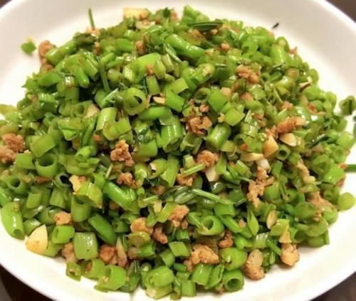 口臭|被称作天然“护眼菜”,每天炒一盘,视力好了,口臭也消失了