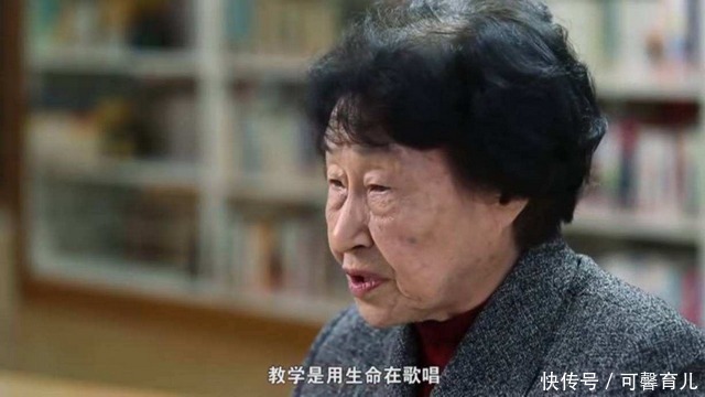 孩子|乖巧小男孩的感人瞬间，教养对于孩子来说有多重要