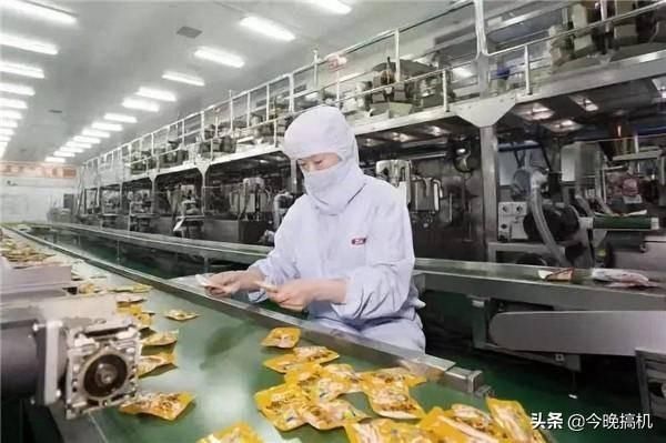 垃圾|辣条到底是不是垃圾食品显微镜下放大120倍,终于敢大胆地吃了