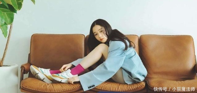 细节|小姐姐身穿早秋的连裤袜,请这样穿,真服日本的细节穿搭