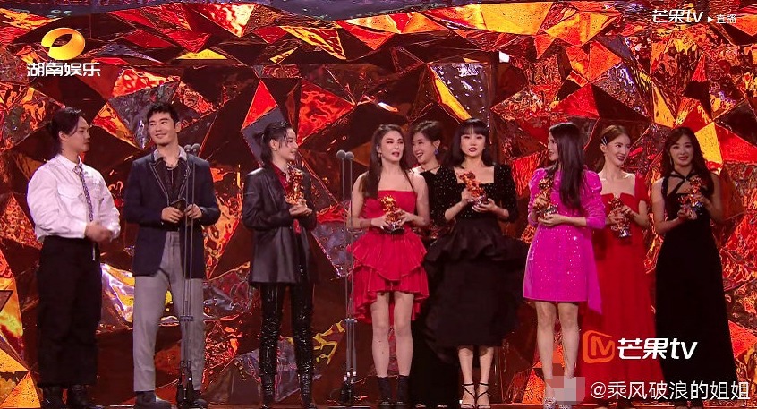 爱乐|《浪姐》宁静C位成团,平均年龄35岁,成团首秀在《爱乐之城》
