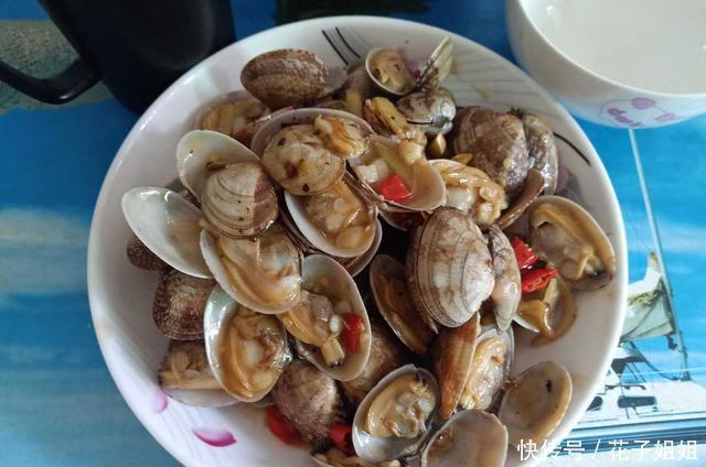 花甲|爆炒花甲是冷水下锅还是开水下锅,很多人都做错了难怪不好吃