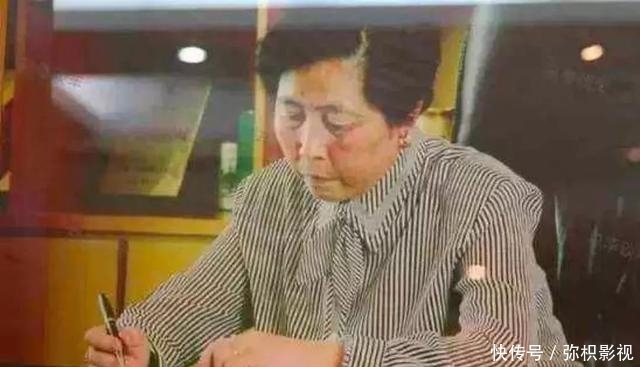 口味|老干妈：从背100斤黄泥赚3毛钱，到资产130亿，成功绝不仅靠口味