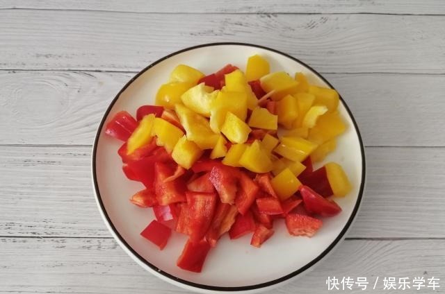 彩椒|猪肉太贵了,不如来点这肉吃,1斤猪肉能买3斤它,低脂又营养