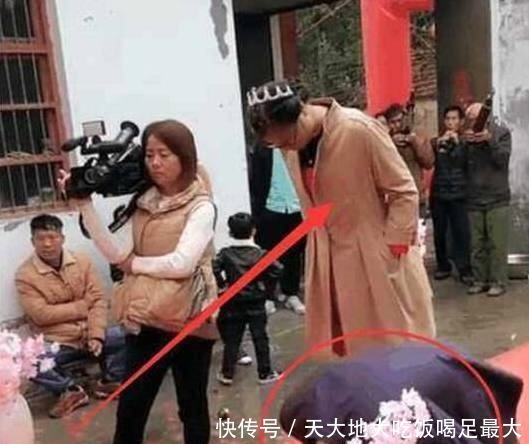 伴娘|婚礼现场新娘逃婚了，伴娘救场，没想到众人却都这样说