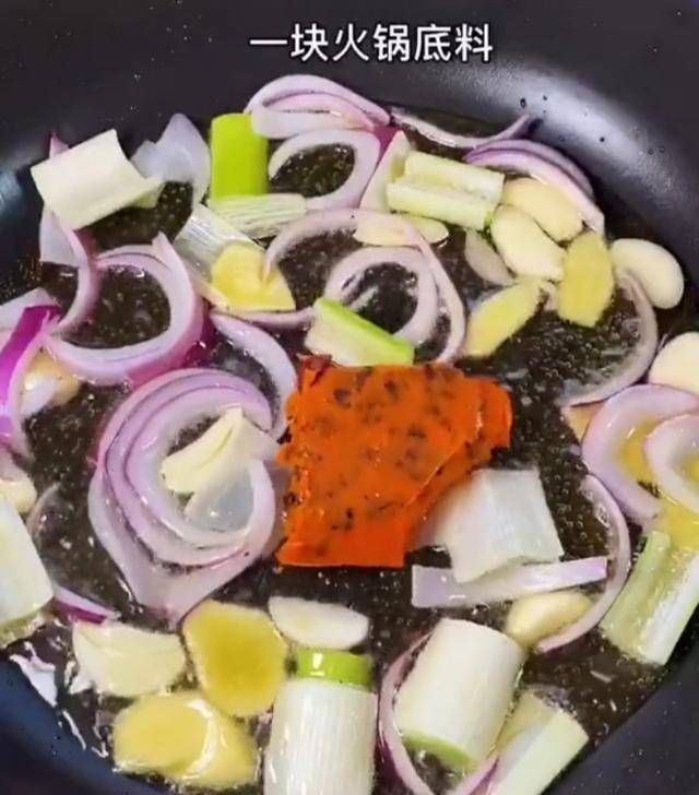 龙虾|十元一斤很好吃,辛辣可口,很好吃而且超级上瘾