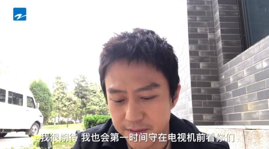 热巴|邓超想念跑男成员却漏说热巴,看到他补录的10个字这才是团魂